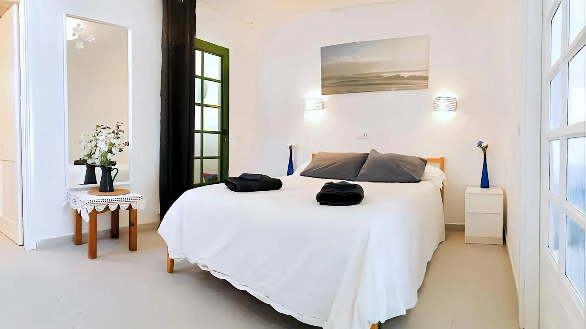 Apartment Florencia With Pool Wifi In Puerto Del Carmen, Lanzarote Tias