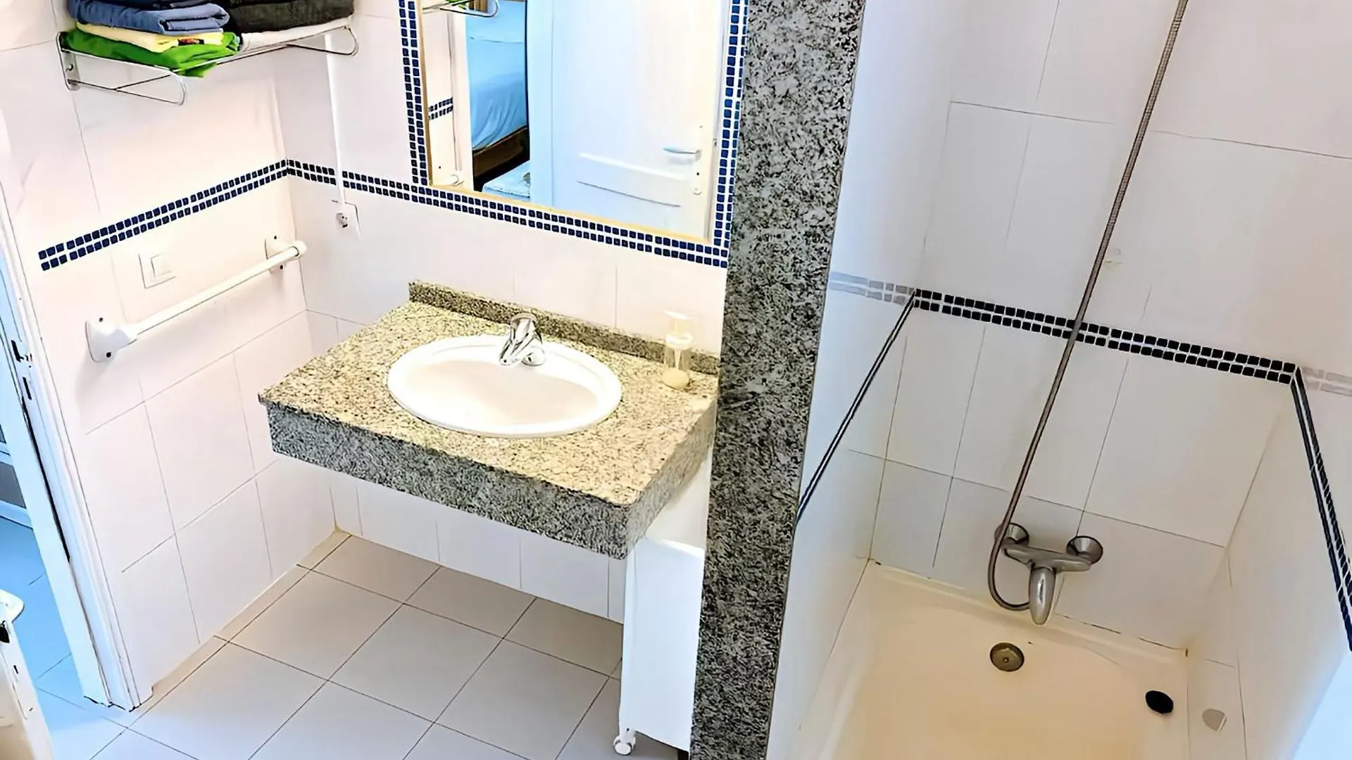 Apartment Florencia With Pool Wifi In Puerto Del Carmen, Lanzarote Tías Spanien